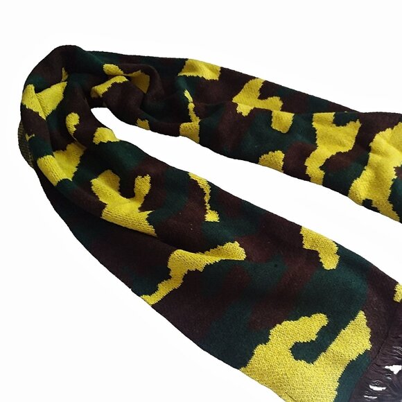 Yummy Sweater Co. Camouflage Scarf and Beanie Set NWT - Picture 10 of 14